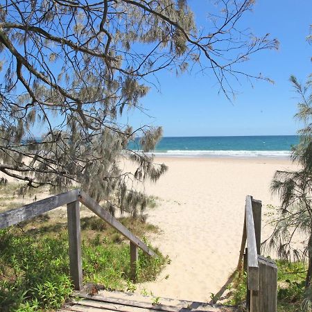 Windmill 4 Two Bedroom Beachside Apartment On Parkyn Parade Mooloolaba Exterior foto