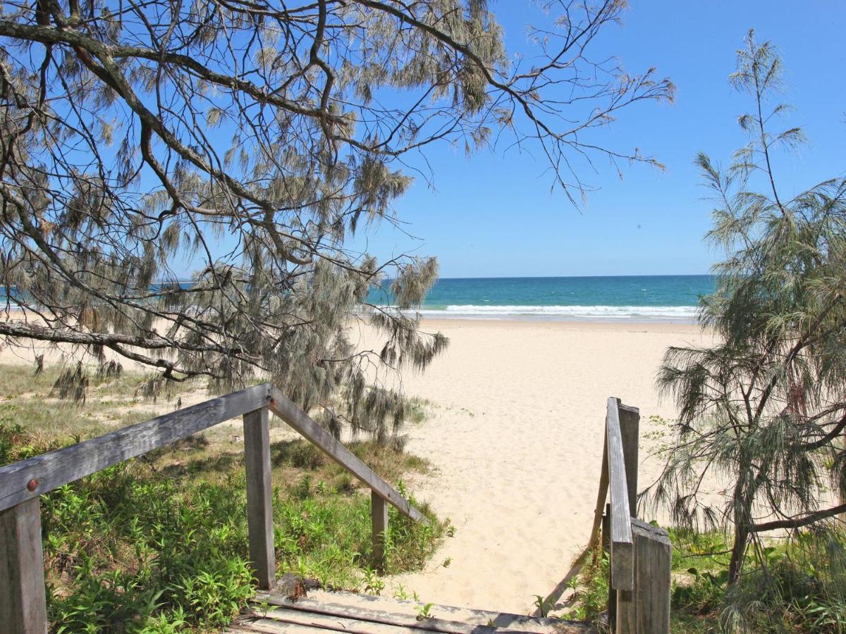 Windmill 4 Two Bedroom Beachside Apartment On Parkyn Parade Mooloolaba Exterior foto