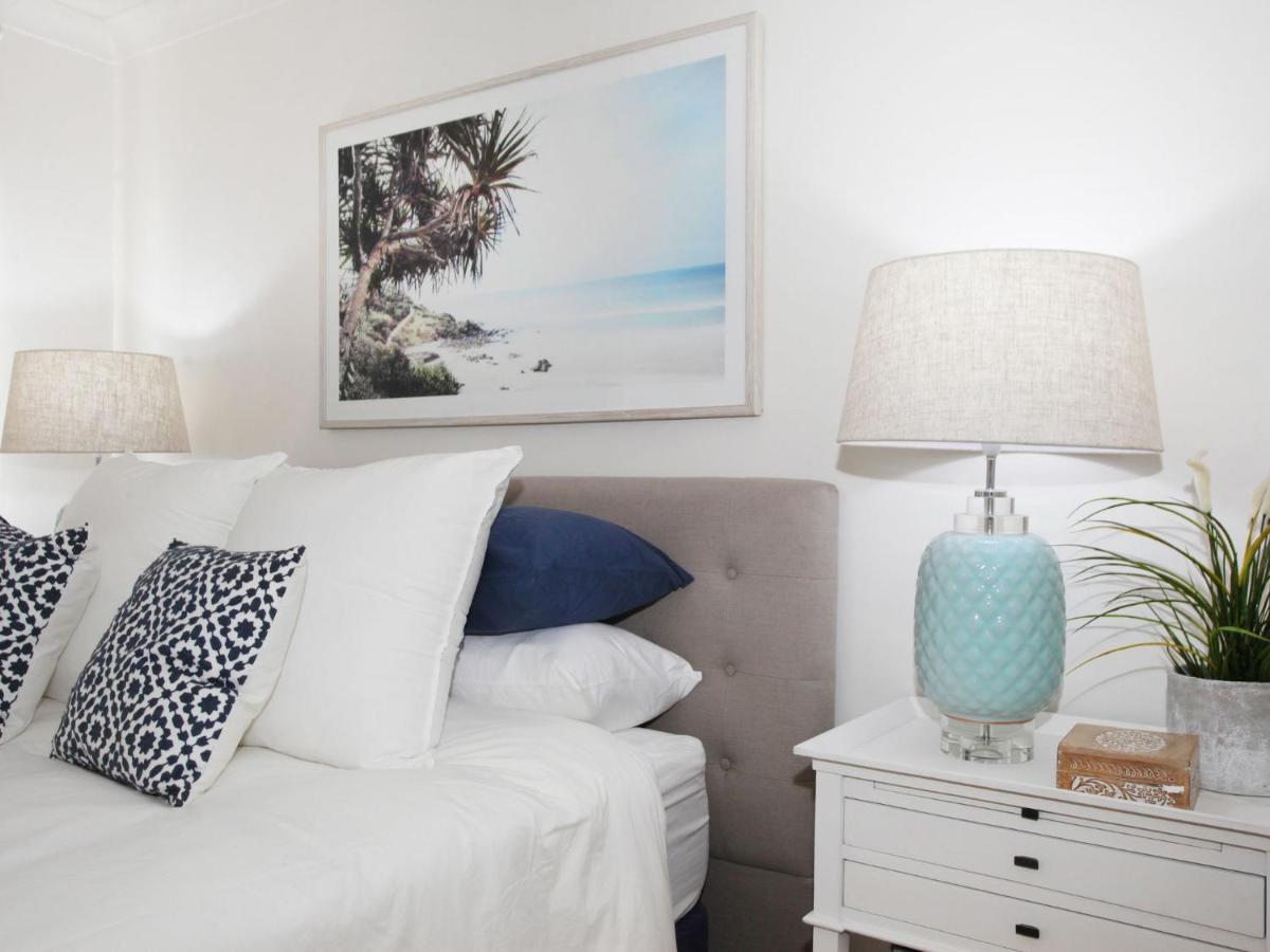 Windmill 4 Two Bedroom Beachside Apartment On Parkyn Parade Mooloolaba Exterior foto